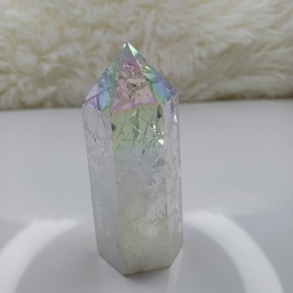 Crackle Quartz Tower with Aura (Super Pretty)